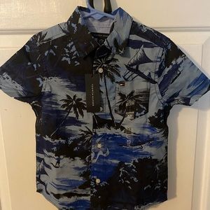 NWT Tommy Hilfiger Boys xs 4-5 short sleeved button up shirt